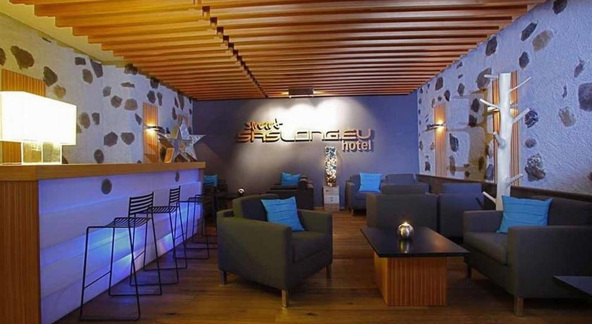 Imagen de los interiores del Hotel Smart Saslong. Foto 15