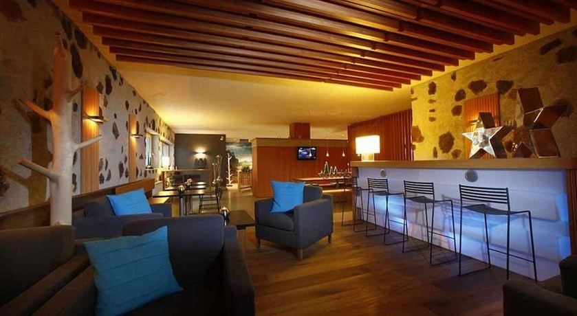 Imagen de los interiores del Hotel Smart Saslong. Foto 16