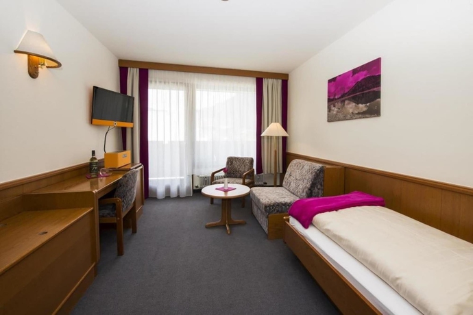 Imagen de la habitación del Hotel Smarthotel. Foto 9