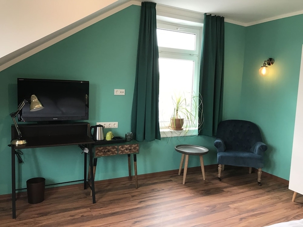 Imagen de la habitación del Hotel Smarthotel Mystique Self Check-in. Foto 3