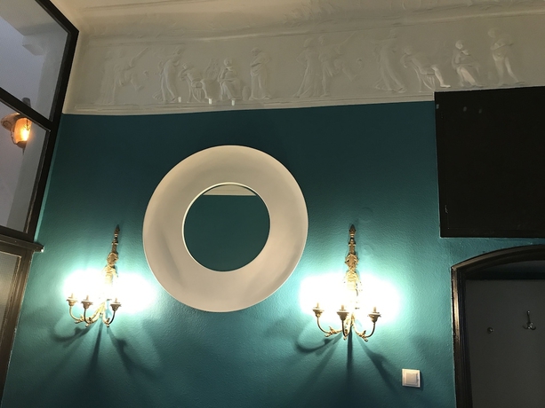 Imagen de los interiores del Hotel Smarthotel Mystique Self Check-in. Foto 11