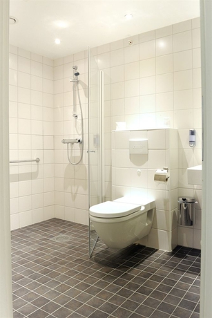 Imagen de la habitación del Hotel Smarthotel Oslo. Foto 6