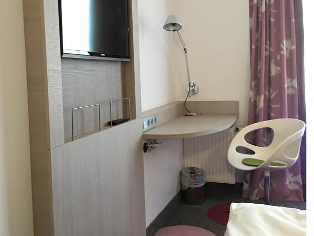 Imagen de la habitación del Hotel Smartino. Foto 5