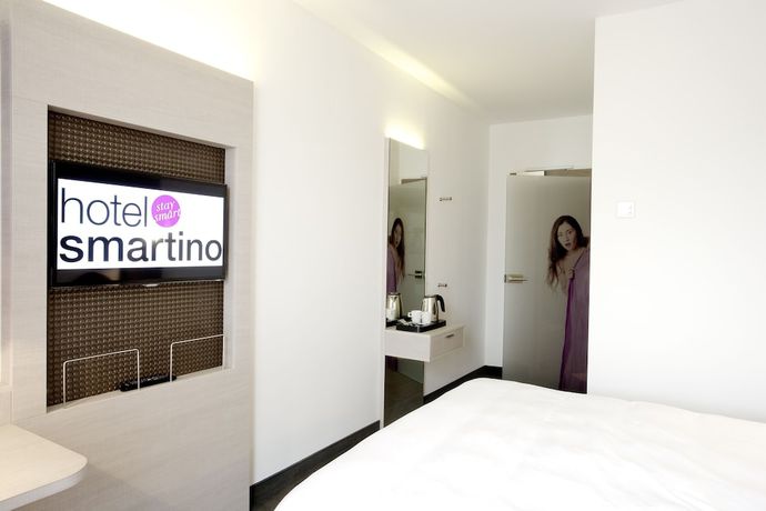 Imagen de la habitación del Hotel Smartino. Foto 12