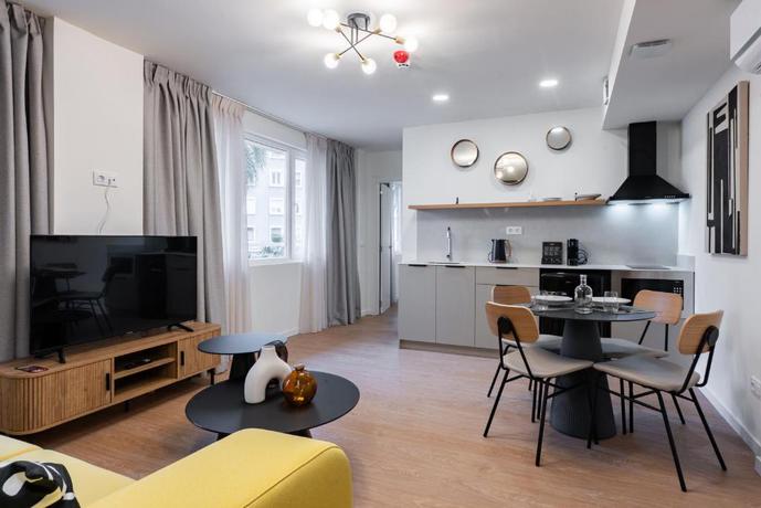 Imagen de la habitación del Hotel Smartr Valencia Turia. Foto 2