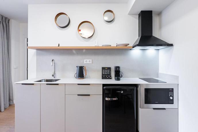 Imagen de la habitación del Hotel Smartr Valencia Turia. Foto 11