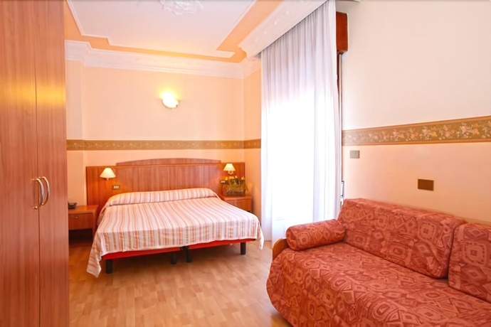 Imagen de la habitación del Hotel Smeraldo, Lido Di Jesolo. Foto 7