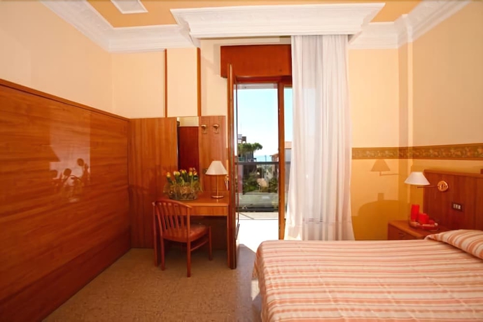 Imagen de la habitación del Hotel Smeraldo, Lido Di Jesolo. Foto 12