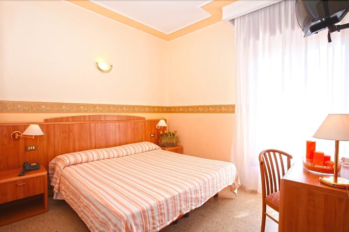 Imagen de la habitación del Hotel Smeraldo, Lido Di Jesolo. Foto 14