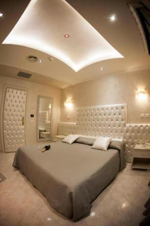 Imagen de la habitación del Hotel Smeraldo, Qualiano. Foto 6