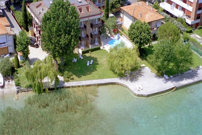 Imagen general del Hotel Smeraldo, Sirmione. Foto 6
