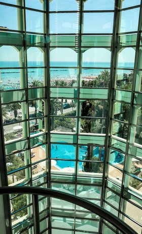 Imagen de los interiores del Hotel Smeraldo Suites and Spa. Foto 20