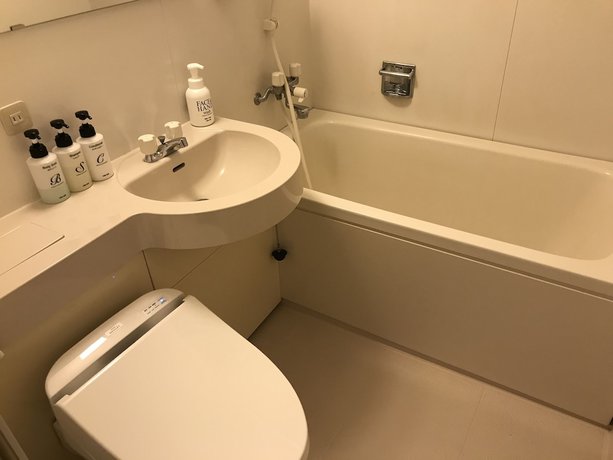 Imagen de la habitación del Hotel Smile Hotel Takaoka Ekimae. Foto 11