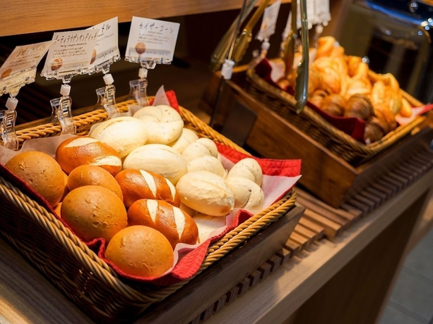 Imagen del bar/restaurante del Hotel Smile Kyoto Karasumagojo. Foto 12