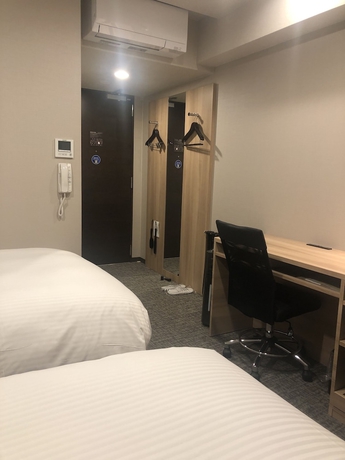 Imagen de la habitación del Hotel Smile Osaka Nakanoshima. Foto 10