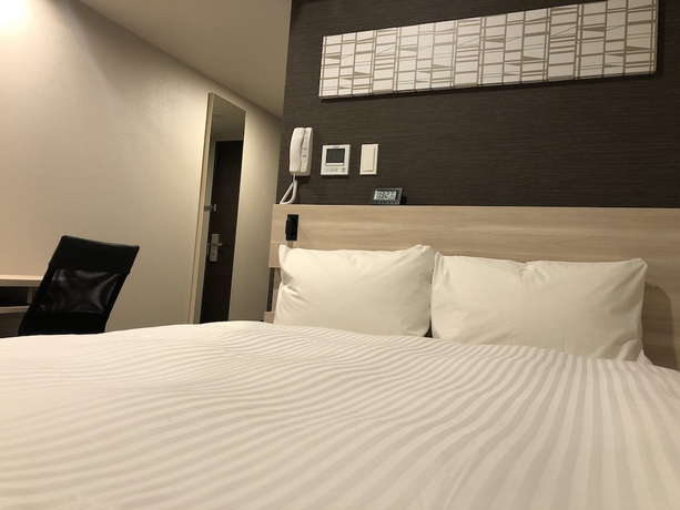Imagen de la habitación del Hotel Smile Osaka Nakanoshima. Foto 12