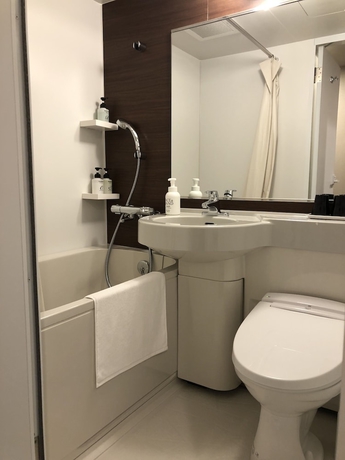 Imagen de la habitación del Hotel Smile Osaka Nakanoshima. Foto 14