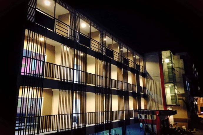 Imagen de los exteriores del Hotel Smile Place. Foto 17