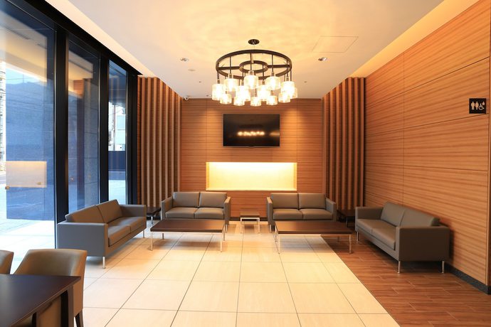 Imagen de los interiores del Hotel Smile Premium Osaka Hommachi. Foto 11