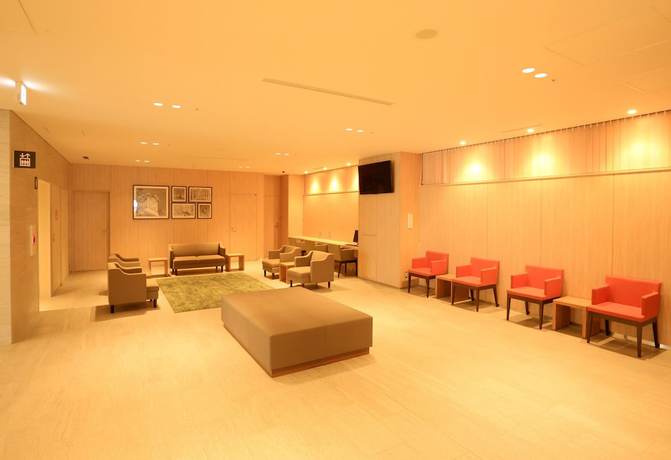 Imagen de los interiores del Hotel Smile Premium Sapporosusukino. Foto 19