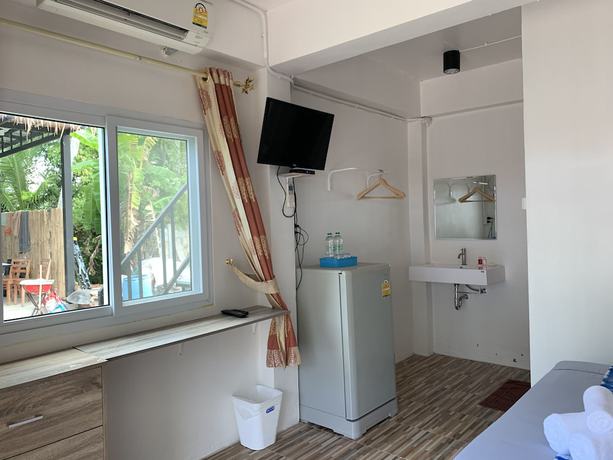 Imagen de la habitación del Hotel Smile Resort Koh Mook. Foto 16