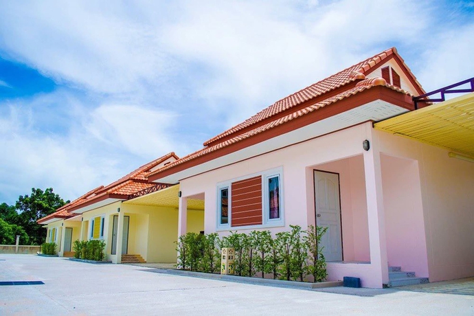 Imagen de los exteriores del Hotel Smile Resort Sriracha by ZUZU. Foto 10