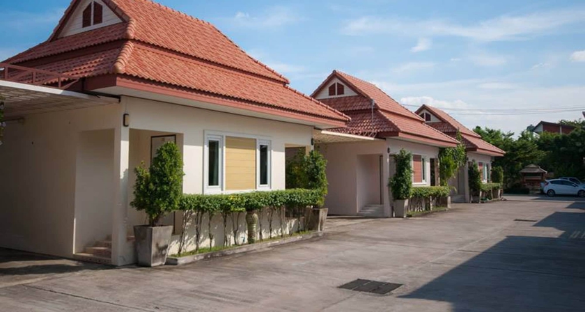 Imagen de los exteriores del Hotel Smile Resort Sriracha by ZUZU. Foto 11