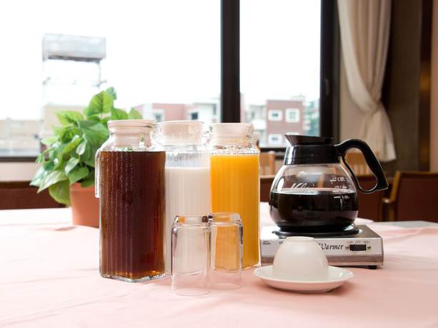 Imagen del bar/restaurante del Hotel Smile Sasebo. Foto 6