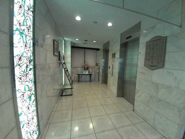 Imagen de los interiores del Hotel Smile Tokyo Ayase Ekimae. Foto 15