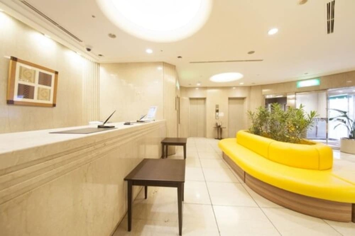 Imagen de los interiores del Hotel Smile Tokyo Nishikasai. Foto 18