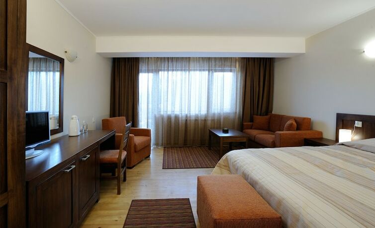 Imagen de la habitación del Hotel Smilen and Wellness. Foto 15