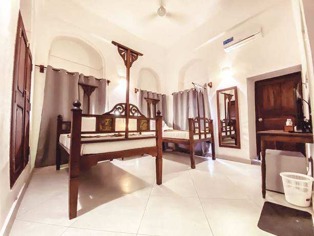 Imagen de la habitación del Hotel Smiles Stone Town. Foto 3
