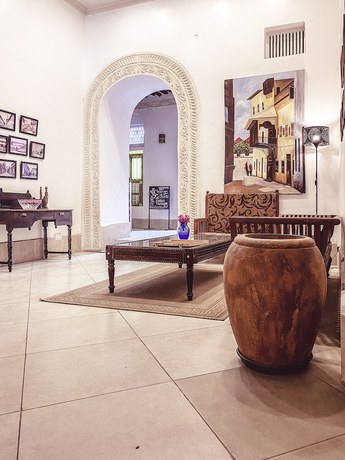 Imagen del bar/restaurante del Hotel Smiles Stone Town. Foto 2
