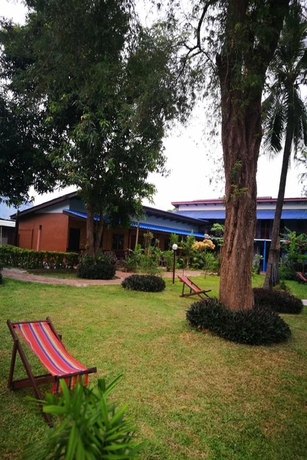 Imagen de los exteriores del Hotel Smiley Frog. Foto 9
