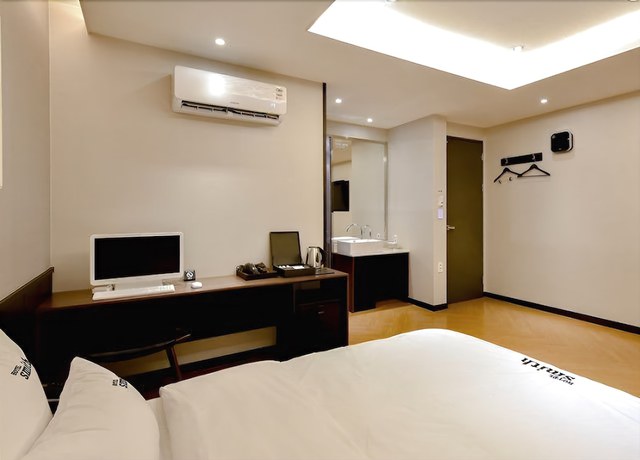 Imagen de la habitación del Hotel Smith, Changwon. Foto 11