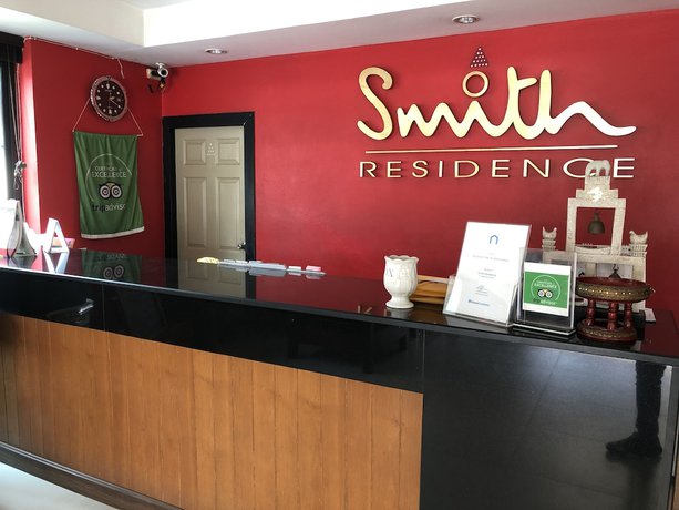 Imagen de los interiores del Hotel Smith Residence, Phra Sing. Foto 19
