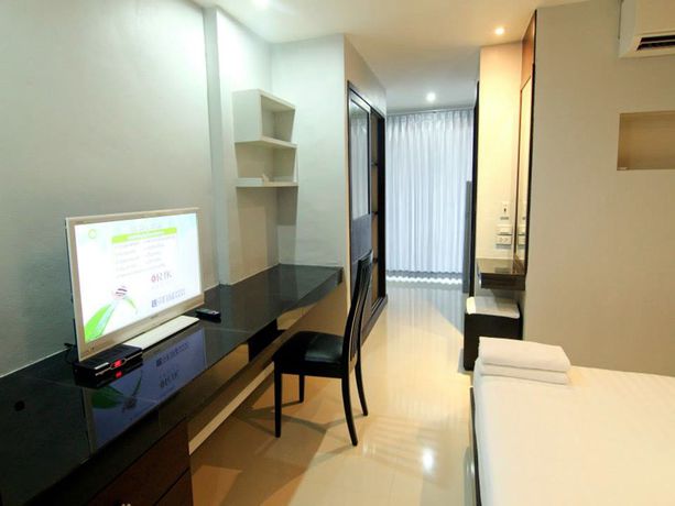 Imagen del bar/restaurante del Hotel Smith Residence, Surat Thani. Foto 4