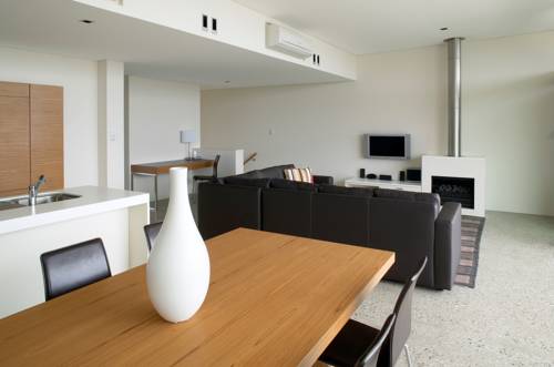 Imagen de la habitación del Hotel Smiths Beach Resort. Foto 3