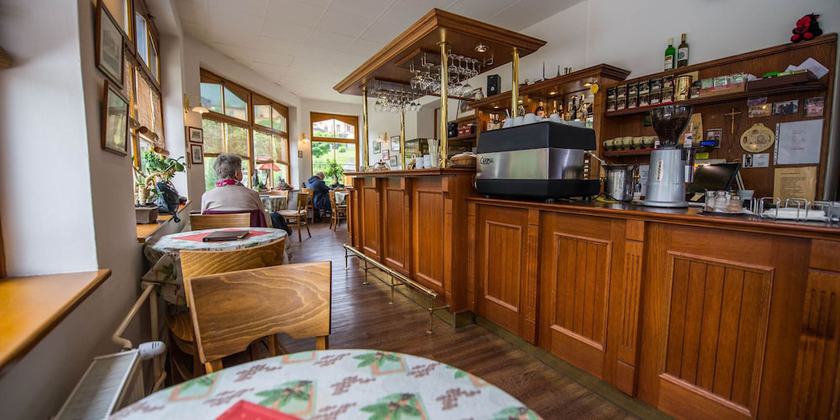 Imagen del bar/restaurante del Hotel Smokovec. Foto 4