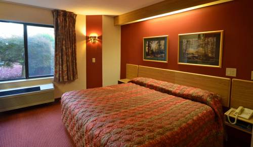 Imagen de la habitación del Hotel Smoky Mountain Inn & Suites. Foto 4