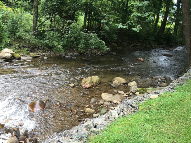 Imagen de los exteriores del Hotel Smoky View Cottages and Rv Resorts. Foto 11