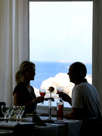 Imagen del bar/restaurante del Hotel Sm&ouml;gens Hafvsbad. Foto 17