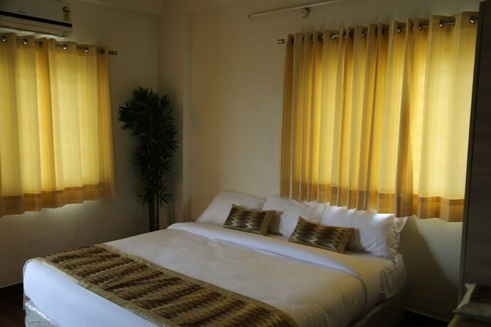 Imagen de la habitación del Hotel Smriti Grand. Foto 10