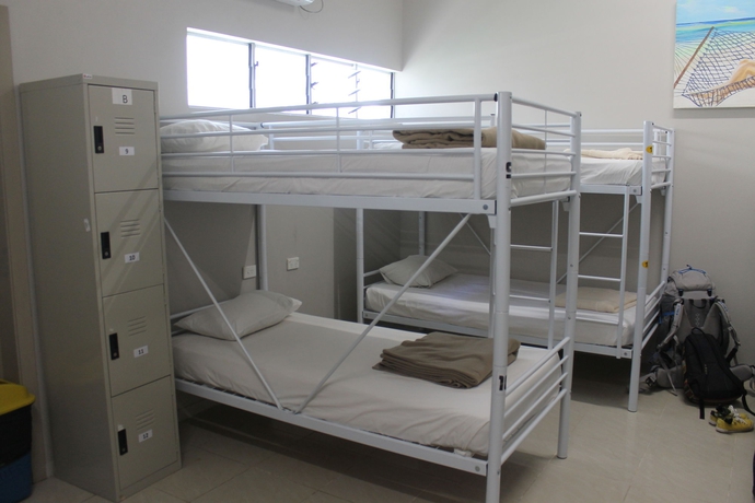 Imagen de la habitación del Hotel Smugglers Cove Beach Resort and. Foto 2