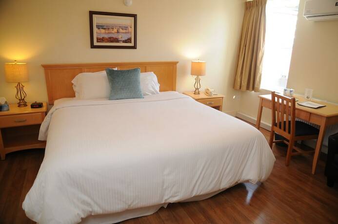 Imagen de la habitación del Hotel Smugglers Cove Inn. Foto 14