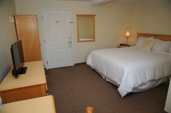 Imagen de la habitación del Hotel Smugglers Cove Inn. Foto 15