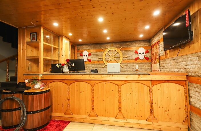 Imagen general del Hotel Smugglers. Foto 5