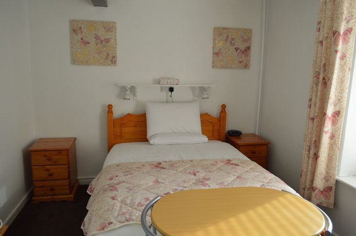 Imagen de la habitación del Hotel Smugglers Haunt. Foto 6