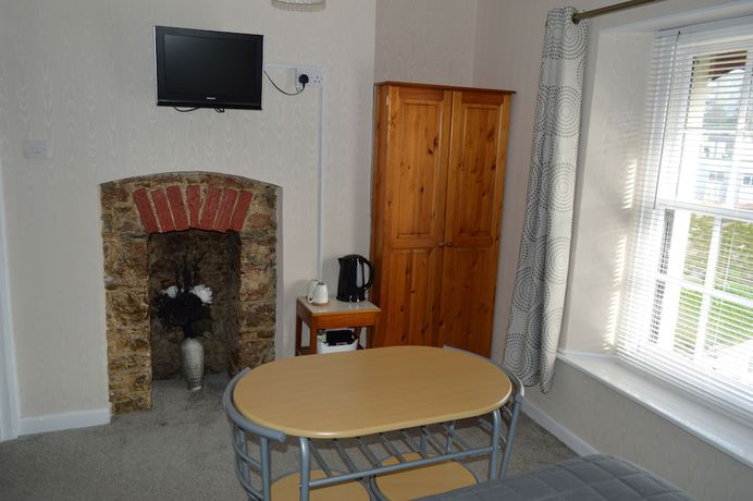 Imagen de la habitación del Hotel Smugglers Haunt. Foto 9