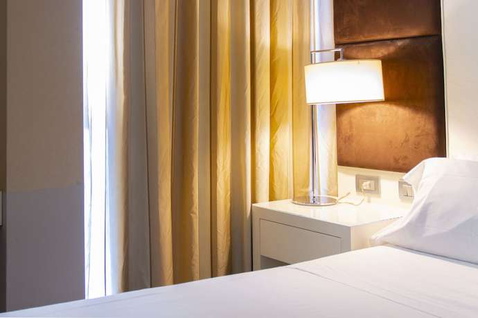 Imagen de la habitación del Hotel Smy Bologna Centrale. Foto 5